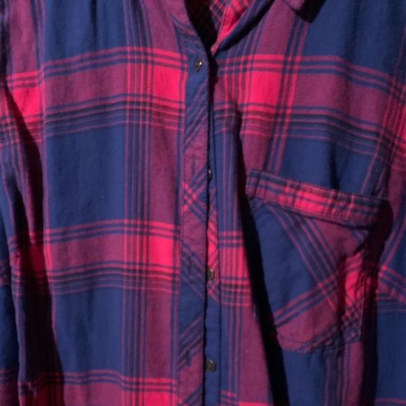 Flannel - Picture 2 of 4